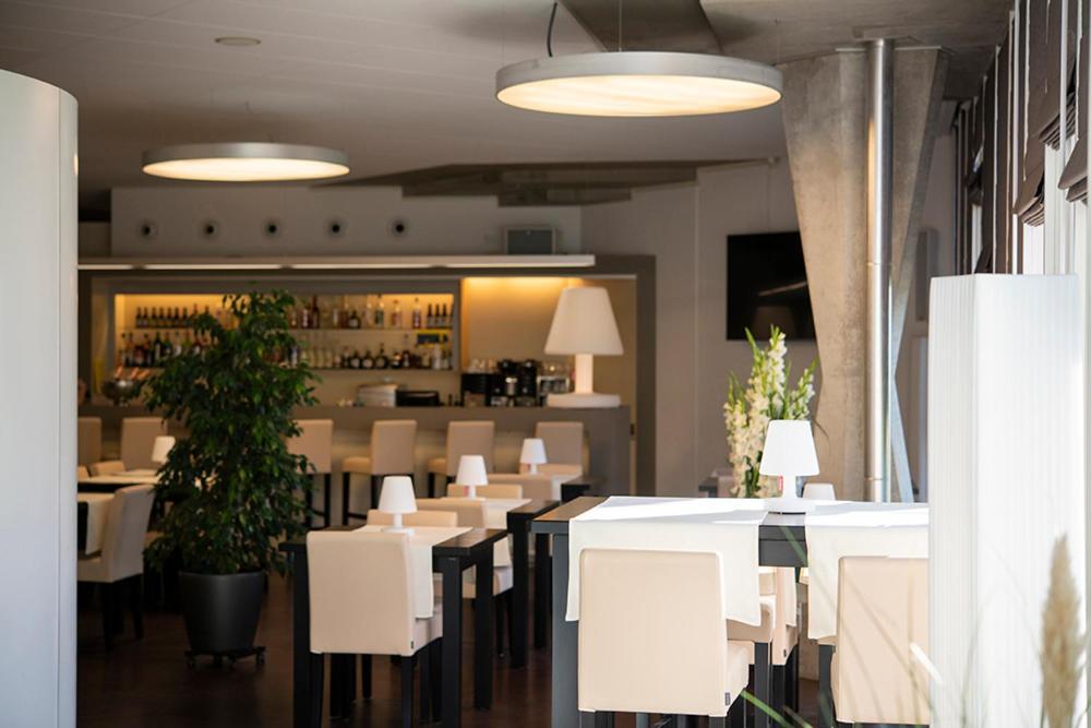 Cip Hotel Tramelan Экстерьер фото